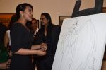 Sonakshi Sinha pays tribute to artist Prafula Dhanukar in Jehangir Art Gallery, Mumbai on 21st July 2014 (10)_53ce6cff07d1f.JPG