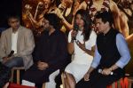 Priyanka Chopra, Sanjay Leela Bhansali at First look of the film Mary Kom in PVR CitiMall, Mumbai on 23rd July 2014 (31)_53cffc33a7f86.JPG