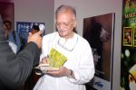 Gulzar at National Geographic explorer event in BKC, Mumbai on 25th July 2014 (49)_53d31000cf4de.JPG