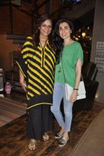 Sharmilla Khanna at a Spicy Sangria Pop Up exhibition hosted by Shaan and Sharmilla Khanna in Mana Shetty_s R House in Worli on 26th July 2014 (131)_53d45931a19f6.JPG