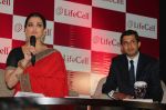 Aishwarya Rai Bachchan At Lifecell Launch Stills in Mumbai on 27th July 2014 (60)_53d5e9956a8d8.jpg