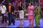 Kareena Kapoor, Ajay Devgan at the Promotion of Singham Returns on Comedy Nights with Kapil in Mumbai on 31st July 2014(90)_53db852b73295.JPG