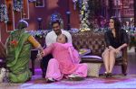 Kareena Kapoor, Ajay Devgan, Ali Asgar, Kiku Sharda at the Promotion of Singham Returns on Comedy Nights with Kapil in Mumbai on 31st July 2014(78)_53db853129866.JPG