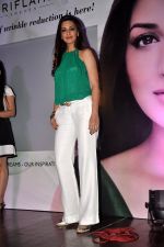 Sonali Bendre at Orliflame launch in Blue Frog, Mumbai on 1st Aug 2014 (283)_53dccdc3aa088.JPG