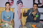 Akshay Kumar, Tamannaah Bhatia at the promotion of movie It_s entertainment in south on 4th Aug 2014 (122)_53e1c7125988a.jpg