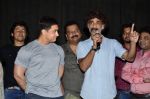 Aamir Khan, Makrand Deshpande at the Premiere of Makrand Deshpande_s Saturday Sunday movie in Chitra Cinema on 6th Aug 2014 (107)_53e35aada7c20.JPG