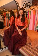 Daisy Shah at Shruti Sancheti and Ritika Mirchandani_s preview at Hue store in Huges Road on 7th Aug 2014 (76)_53e4dea705257.JPG