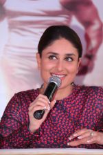 Kareena Kapoor at Singham Returns Promotional Event in Mumbai on 8th Aug 2014 (114)_53e5bb8927341.jpg