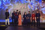 Jackie, Abhishek Bachchan, Deepika Padukone, Shahrukh, Farah Khan, Boman Irani, Sonu Sood, Vivaan, Vishal,Shekhar at the Trailer launch of Happy New Year in Mumbai on 14th Aug 20 (199)_53edf95989533.JPG