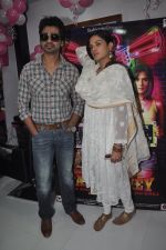 Richa Chadda, Nikhil Dwivedi at Tamanchey film promotions in Malad, Mumbai on 15th Aug 2014 (186)_53ef52a751134.JPG