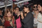 Richa Chadda, Nikhil Dwivedi at Tamanchey film promotions in Malad, Mumbai on 15th Aug 2014 (295)_53ef5487dafa4.JPG