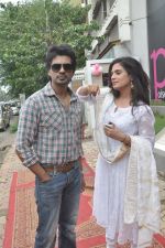 Richa Chadda, Nikhil Dwivedi at Tamanchey film promotions in Malad, Mumbai on 15th Aug 2014 (327)_53ef54a18ed88.JPG