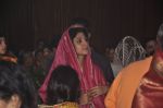 Shilpa Shetty, Raj Kundra at Isckon for janmashtami in Juhu, Mumbai on 17th Aug 2014 (267)_53f1a8e82536e.JPG