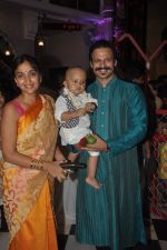 Vivek Oberoi, Priyanka Alva at Isckon for janmashtami in Juhu, Mumbai on 17th Aug 2014 (126)_53f1a73a61025.JPG