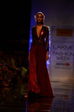 Model walk the ramp for Amit Aggarwal at Lakm� Fashion Week Winter Festive 2014 Day 1 on 19th Aug 2014 (655)_53f4625144e06.JPG