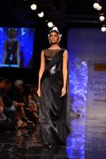 Model walk the ramp for Amit Aggarwal at Lakme Fashion Week Winter Festive 2014 Day 1 on 19th Aug 2014 (1006)_53f4631bb5c8c.JPG