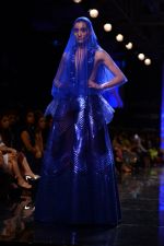 Model walk the ramp for Amit Aggarwal at Lakme Fashion Week Winter Festive 2014 Day 1 on 19th Aug 2014 (1196)_53f46430e7874.JPG