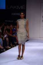 Model walk the ramp for Archana Rao at Lakme Fashion Week Winter Festive 2014 Day 2 on 20th Aug 2014 (2)_53f4811840800.JPG