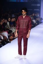 Model walk the ramp for Gen Next Show at Lakme Fashion Week Winter Festive 2014 Day 2 on 20th Aug 2014 (193)_53f4685529d85.JPG