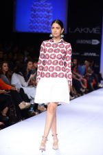 Model walk the ramp for Surendry at Lakme Fashion Week Winter Festive 2014 Day 2 on 20th Aug 2014  (29)_53f482602cb7d.JPG