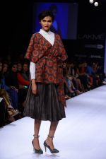 Model walk the ramp for Surendry at Lakme Fashion Week Winter Festive 2014 Day 2 on 20th Aug 2014  (61)_53f4828c17ba3.JPG