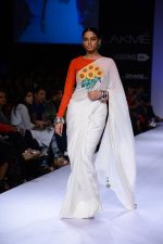 Model walk the ramp for Surendry at Lakme Fashion Week Winter Festive 2014 Day 2 on 20th Aug 2014  (78)_53f482a44ad82.JPG