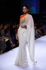 Model walk the ramp for Surendry at Lakme Fashion Week Winter Festive 2014 Day 2 on 20th Aug 2014  (81)_53f482a86a2f6.JPG