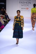 Model walk the ramp for Sashikant Naidu at Lakme Fashion Week Winter Festive 2014 Day 3 on 21st Aug 2014 (27)_53f741ac44fd1.JPG