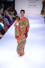 Model walk the ramp for Sashikant Naidu at Lakme Fashion Week Winter Festive 2014 Day 3 on 21st Aug 2014 (68)_53f741e836de2.JPG