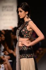Model walk the ramp for Arpita Mehra at LFW 2014 Day 6 on 24th Aug 2014 (112)_53fafbaeb5bee.JPG