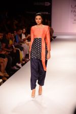 Model walk the ramp for Payal Singhal at LFW 2014 Day 5 on 23rd Aug 2014 (130)_53faf9441bdc3.JPG