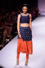 Model walk the ramp for Payal Singhal at LFW 2014 Day 5 on 23rd Aug 2014 (152)_53faf95e68bac.JPG