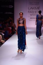 Model walk the ramp for Payal Singhal at LFW 2014 Day 5 on 23rd Aug 2014 (181)_53faf98010677.JPG