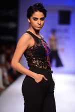 Model walk the ramp for Sonaakshi Raaj at LFW 2014 Day 6 on 24th Aug 2014 (100)_53fb2d15a0d87.JPG