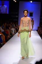 Model walk the ramp for Sonaakshi Raaj at LFW 2014 Day 6 on 24th Aug 2014 (88)_53fb2d0a13a1e.JPG