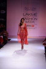 Vaani Kapoor walk the ramp for Payal Singhal at LFW 2014 Day 5 on 23rd Aug 2014 (298)_53faf8ba4c9f0.JPG