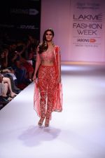 Vaani Kapoor walk the ramp for Payal Singhal at LFW 2014 Day 5 on 23rd Aug 2014 (303)_53faf8bf5693e.JPG