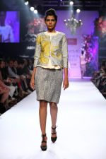 Model walk the ramp for Varun Bahl at LFW 2014 Day 6 on 24th Aug 2014 (118)_53fc7715a43d0.JPG