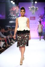 Model walk the ramp for Varun Bahl at LFW 2014 Day 6 on 24th Aug 2014 (151)_53fc7736c4e28.JPG