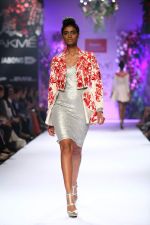 Model walk the ramp for Varun Bahl at LFW 2014 Day 6 on 24th Aug 2014 (166)_53fc7746b75a6.JPG