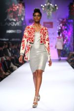Model walk the ramp for Varun Bahl at LFW 2014 Day 6 on 24th Aug 2014 (167)_53fc7747c0418.JPG