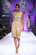 Model walk the ramp for Varun Bahl at LFW 2014 Day 6 on 24th Aug 2014 (88)_53fc76f462ab7.JPG