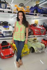 Ameesha Patel launches a toy store in Mumbai on 26th Aug 2014 (111)_53fdd55f26c45.JPG