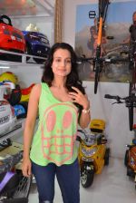 Ameesha Patel launches a toy store in Mumbai on 26th Aug 2014 (192)_53fdd5a531aa5.JPG