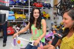 Ameesha Patel launches a toy store in Mumbai on 26th Aug 2014 (207)_53fdd5b56e62d.JPG