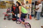 Ameesha Patel launches a toy store in Mumbai on 26th Aug 2014 (231)_53fdd5cf84e5d.JPG