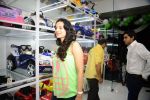 Ameesha Patel launches a toy store in Mumbai on 26th Aug 2014 (59)_53fdd51f4d3b8.JPG