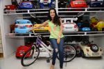 Ameesha Patel launches a toy store in Mumbai on 26th Aug 2014 (81)_53fdd53c134a2.JPG