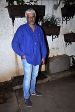 Vikram Bhatt at Raja Natwarlal Special Screening in Sunny Super Sound on 26th Aug 2014 (9)_53fe06736ec18.JPG
