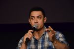 Aamir Khan at pk promotions in Mumbai on 27th Aug 2014 (97)_53fe94c7a63f5.JPG